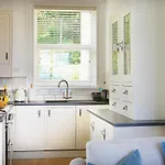 Delightful Beachfront - 2 Bedrooms Sleeps 4 - Parking & Stunning Views